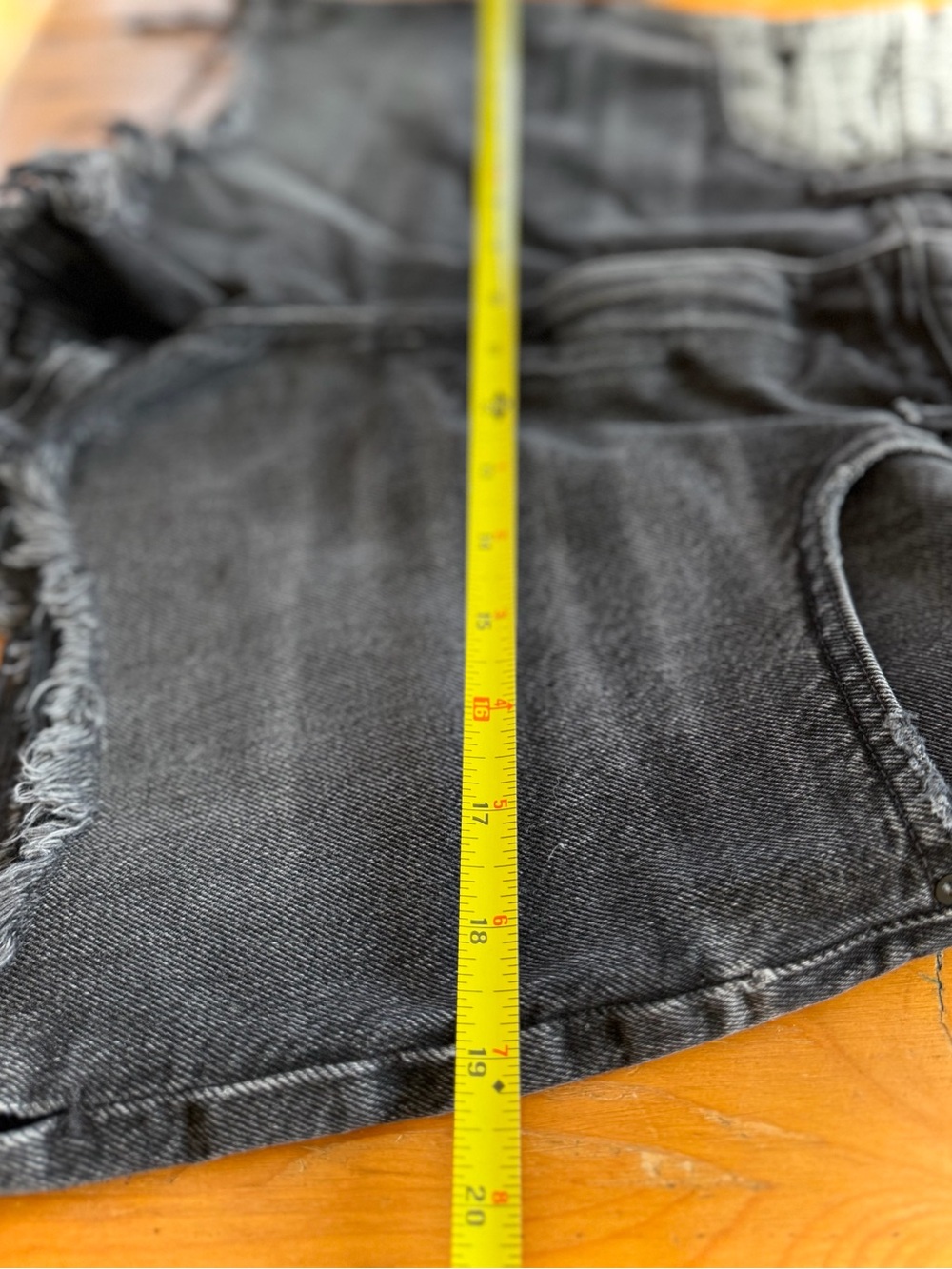 ALEXANDER WANG | 29 | Faded Denim Raw Hem High Rise Cut-Off Destroyed Shorts